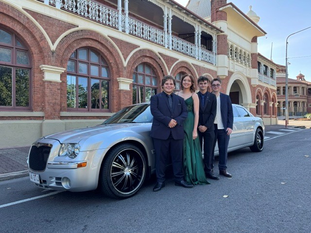 Robert, Maddie, Jaden & Lincoln - Northern Beaches High